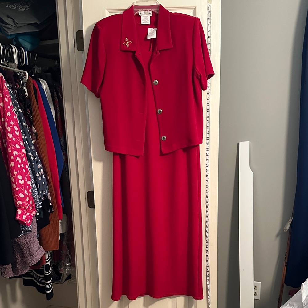 Elegant Red Maxi Dress